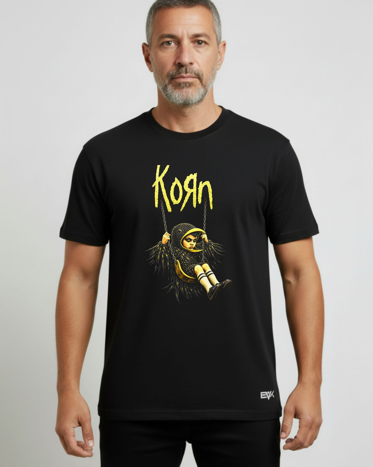 Camiseta Korn – Raised in the Dark
