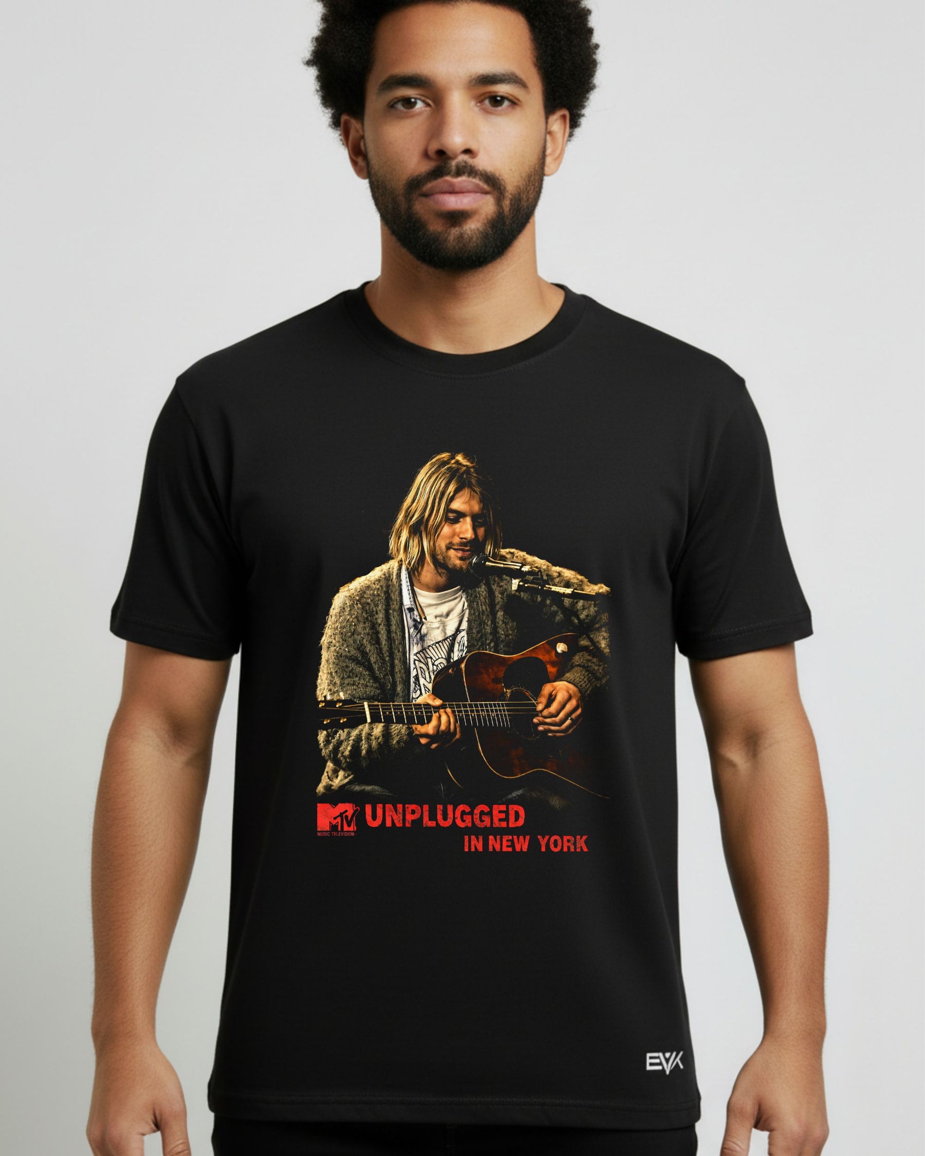 Camiseta Nirvana – Kurt Acoustic Unplugged MTV
