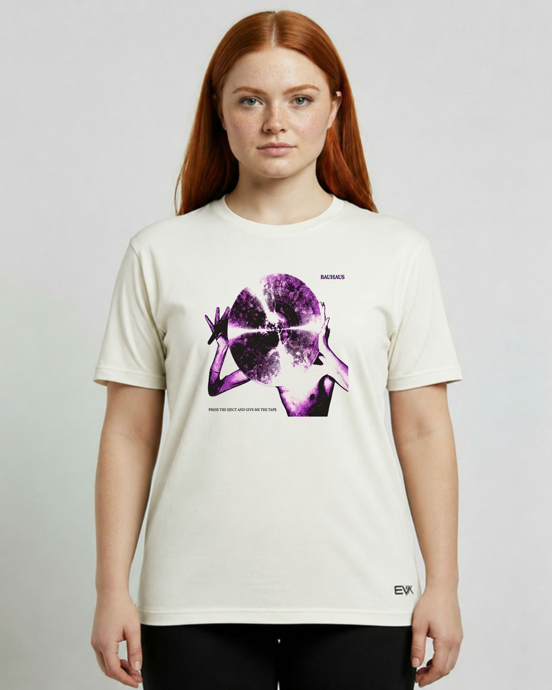 Camiseta Off-White Bauhaus – Press The Eject and Give Me The Tape