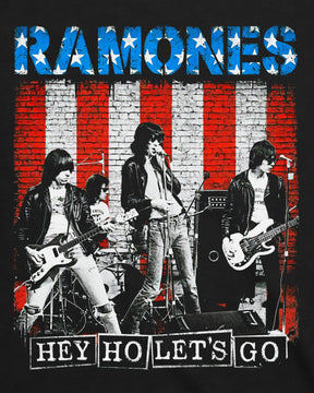 Camiseta Ramones – Hey Ho Let’s Go American Flag
