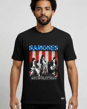 Camiseta Ramones – Hey Ho Let’s Go American Flag