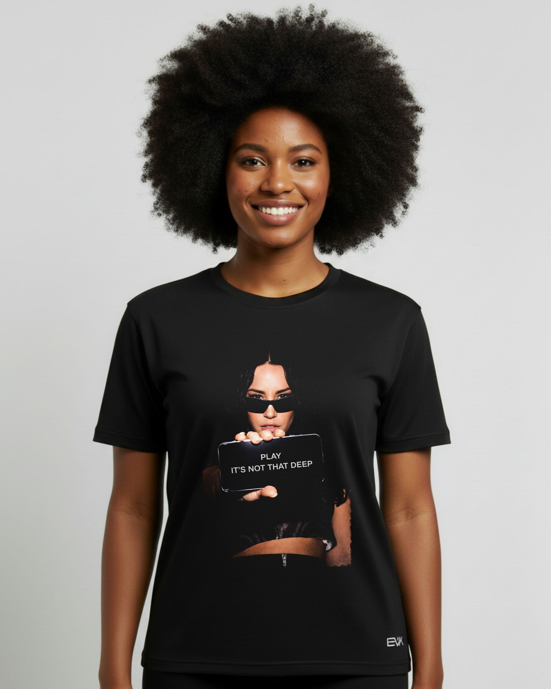 Camiseta Demi Lovato – It’s Not That Deep