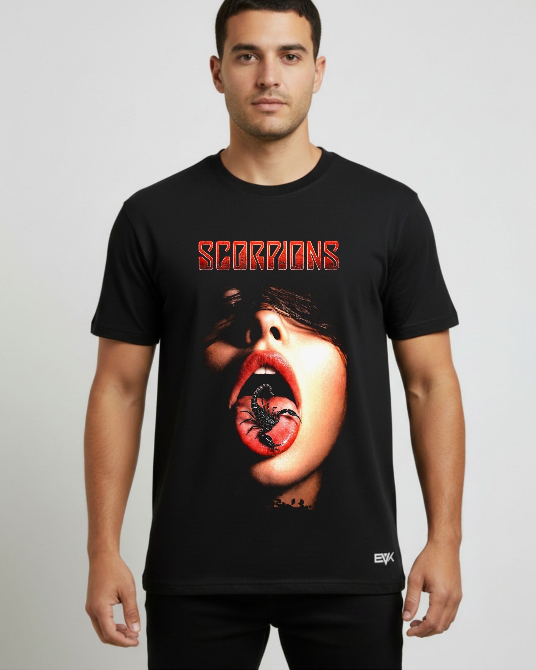 Camiseta Scorpions – Girl Tongue