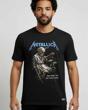 Camiseta Metallica – Their Money Tips Her Scales Again