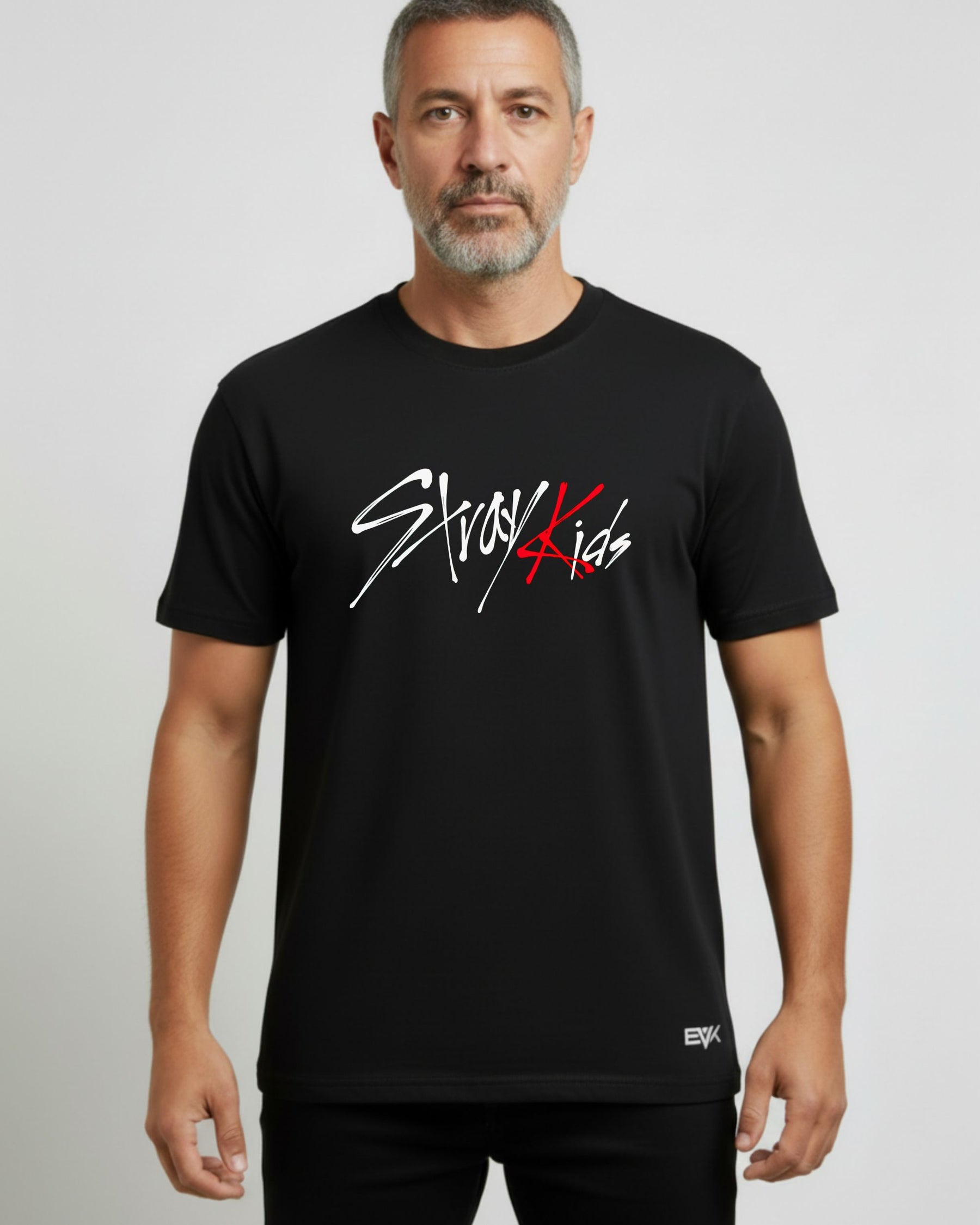 Camiseta Stray Kids – Hand-Drawn Logo