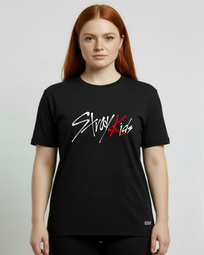 Camiseta Stray Kids – Hand-Drawn Logo
