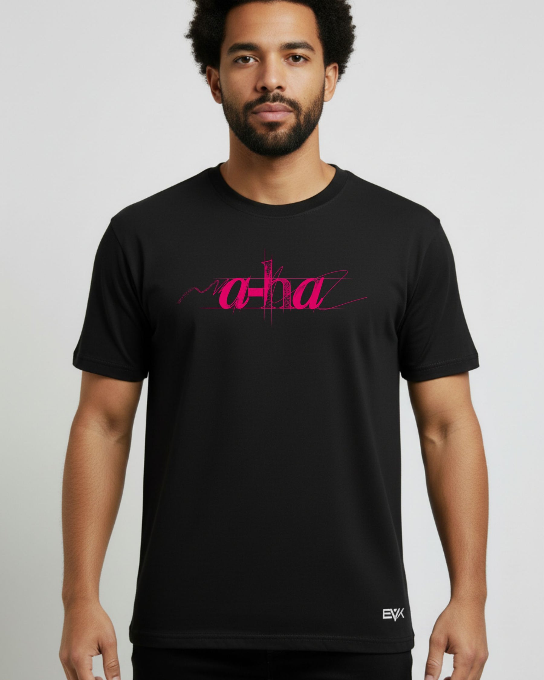 Camiseta A-ha – Minimal Pink Logo