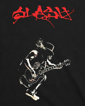 Camiseta Guns N’ Roses – Slash Jumping on Stage