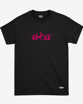 Camiseta A-ha – Minimal Pink Logo