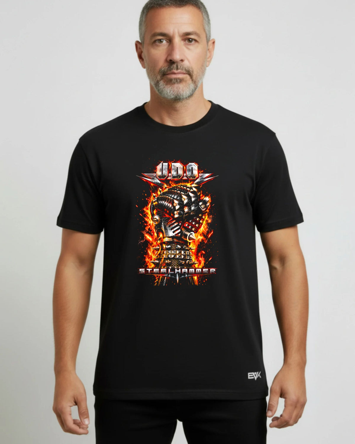 Camiseta U.D.O. – Steel Hammer