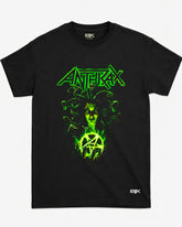 Camiseta Anthrax – She’s Staring At You