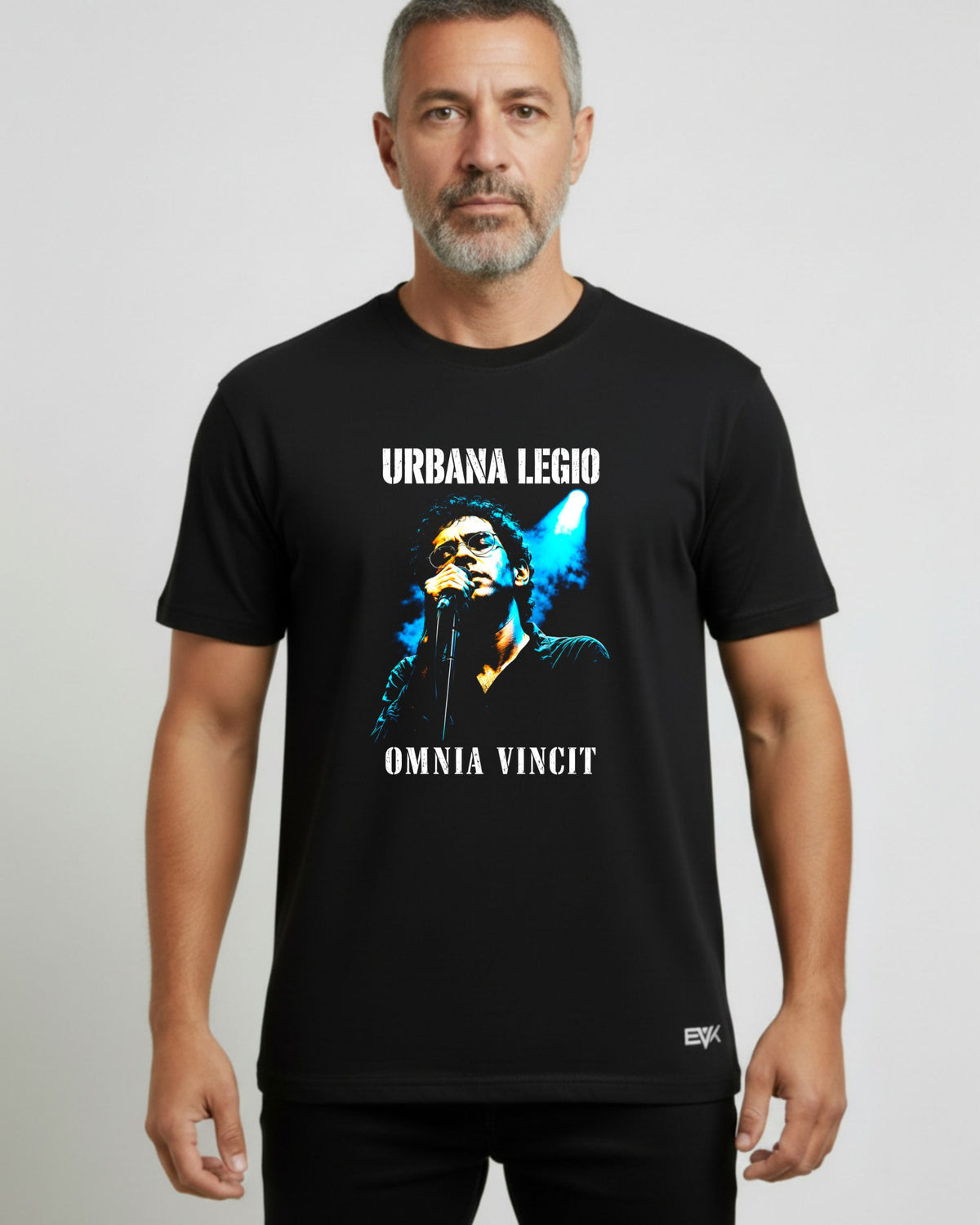 Camiseta Legião Urbana – Omnia Vincit